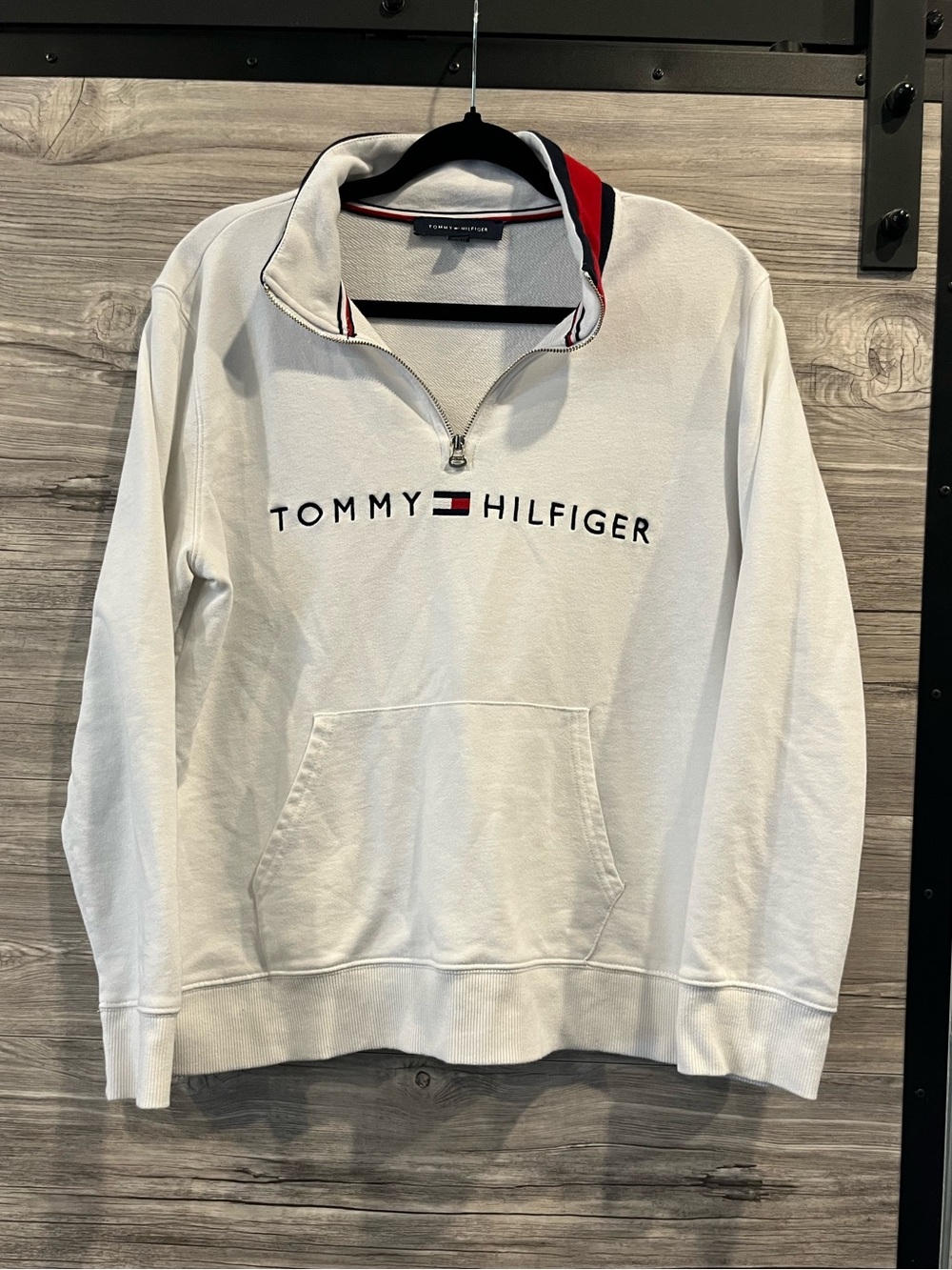 2 for $40 🩷 TH quarter zip